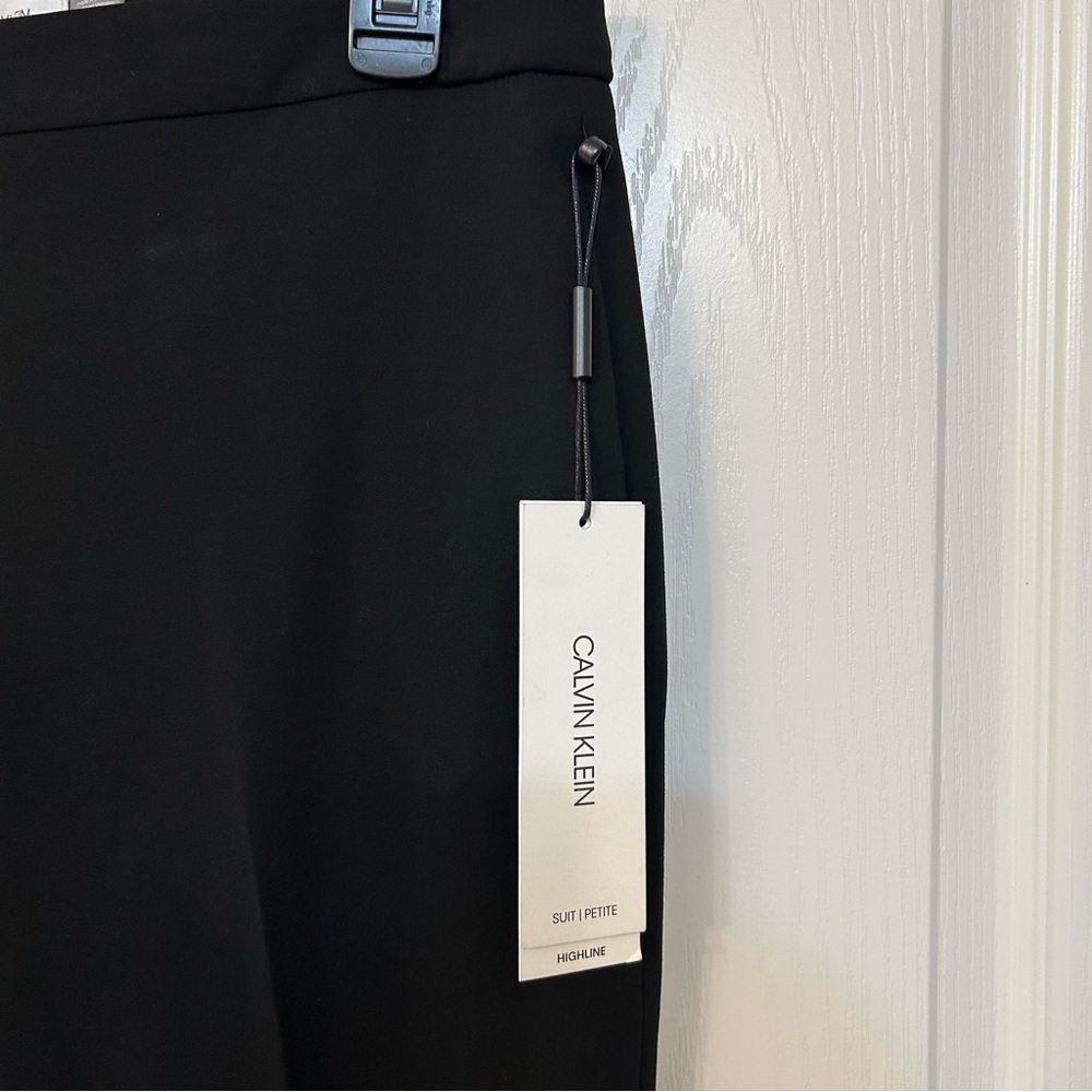 Calvin Klein Women's Highline Ankle Length Pant in Black Size 6P - Picture 6 of 12